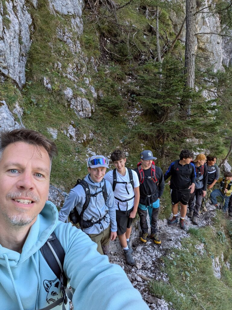 Jugendgruppe im Aufstieg